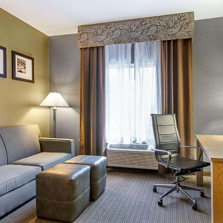 Comfort Suites Southgate-Detroit Zewnętrze zdjęcie