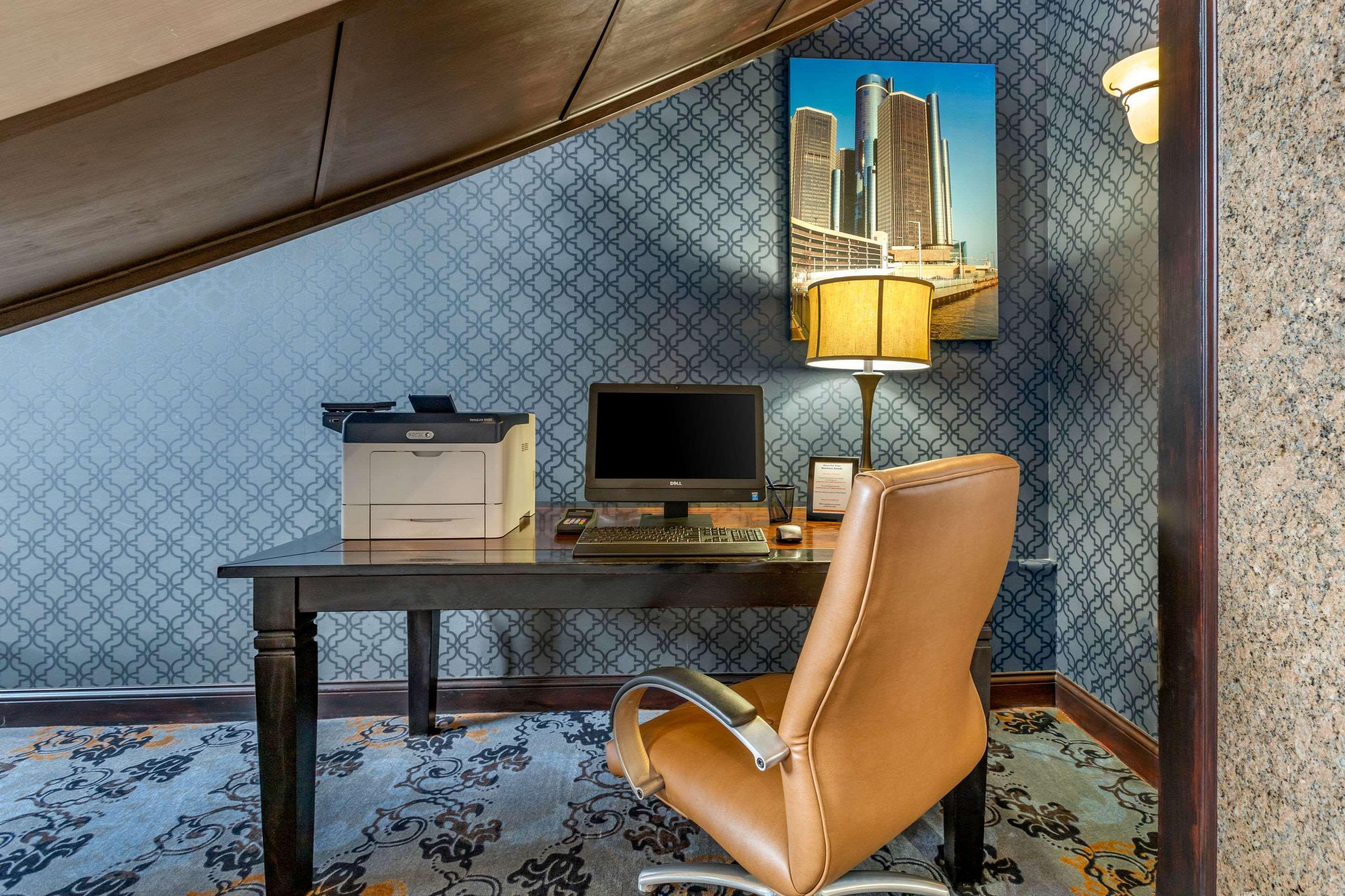 Comfort Suites Southgate-Detroit Zewnętrze zdjęcie