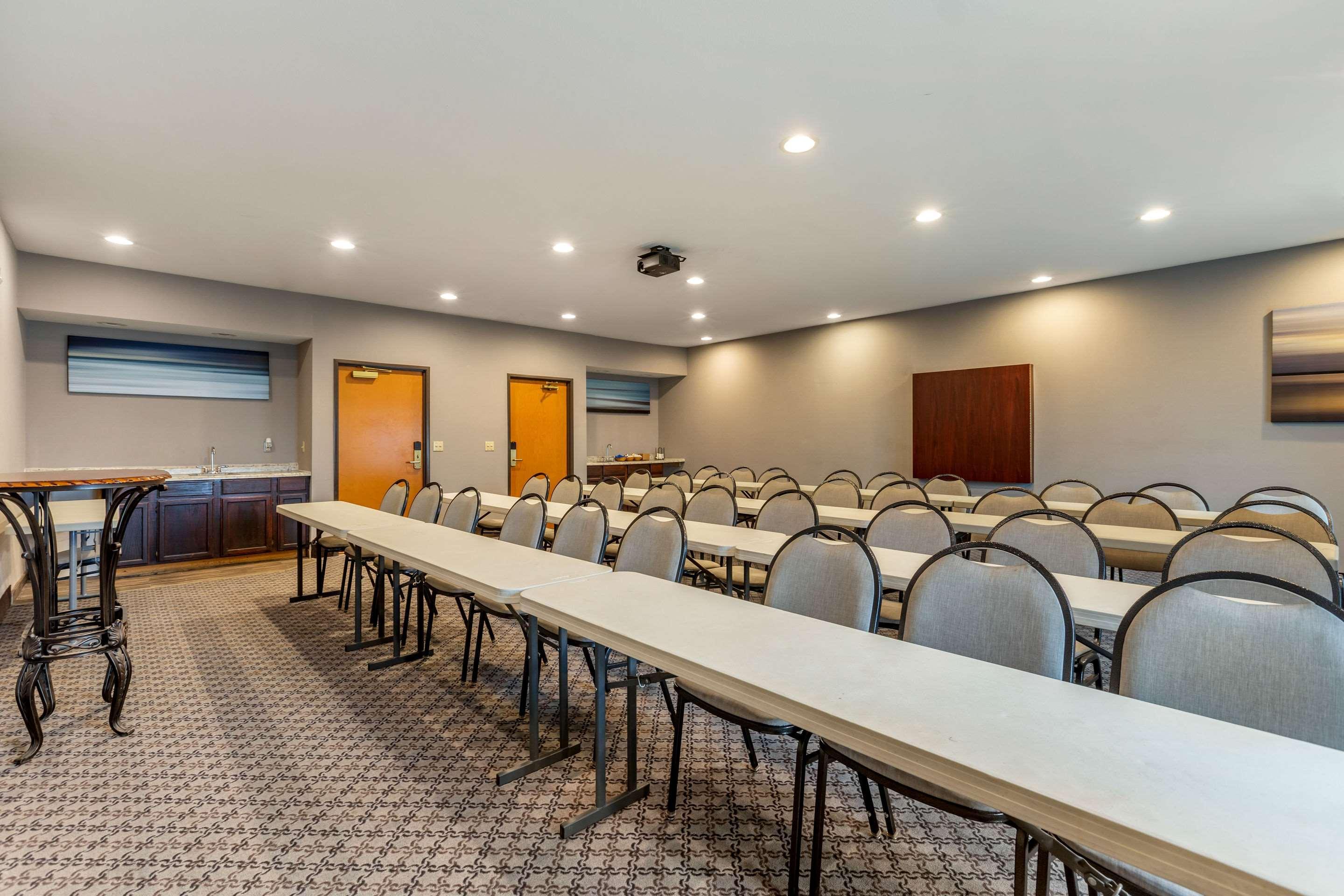 Comfort Suites Southgate-Detroit Zewnętrze zdjęcie