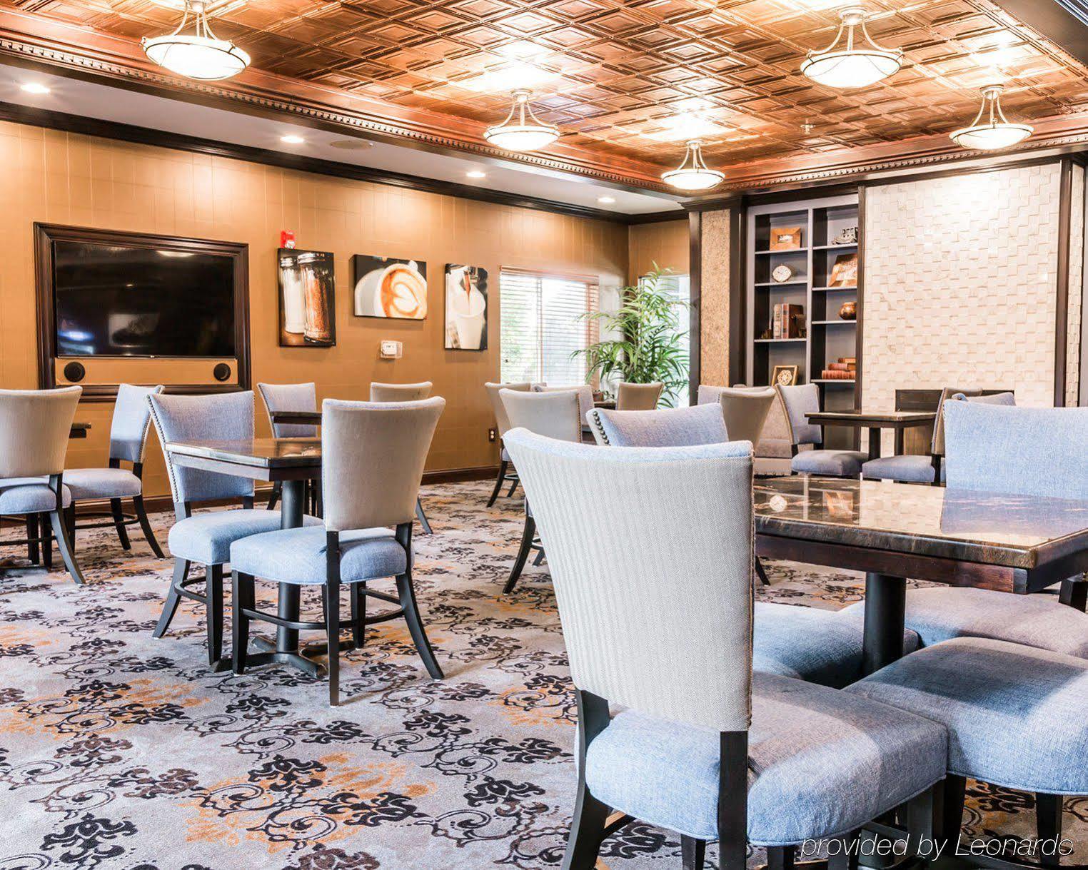 Comfort Suites Southgate-Detroit Zewnętrze zdjęcie
